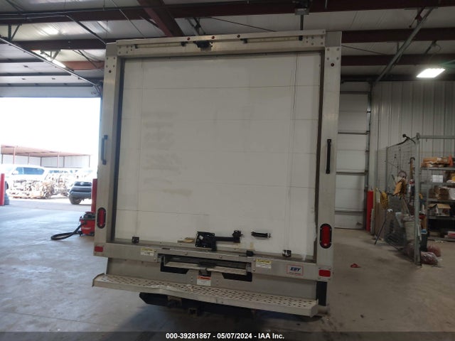 Ford Transit-350 Cab 2018 1FDBF8ZM3JKA71061 Image 16