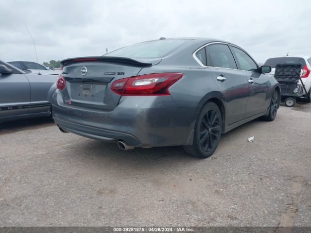 1N4AL3AP2JC265694 Nissan Altima 2.5 Sr