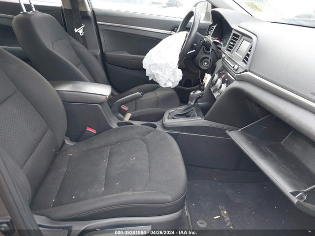 Hyundai ELANTRA SE 2019 5NPD74LF8KH470920 Image 5