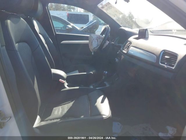 WA1EFCFS9GR009519 Audi Q3 2.0t Premium Plus