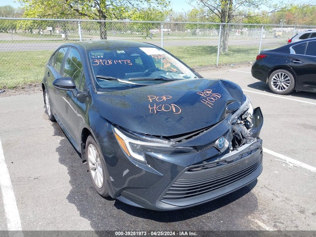 Toyota Corolla Hybrid Le 2024 JTDBCMFE2R3040053 zdjęcie główne