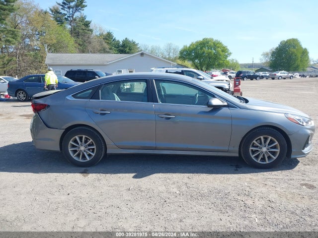 Hyundai SONATA SE 2019 5NPE24AF7KH748924 Image 13
