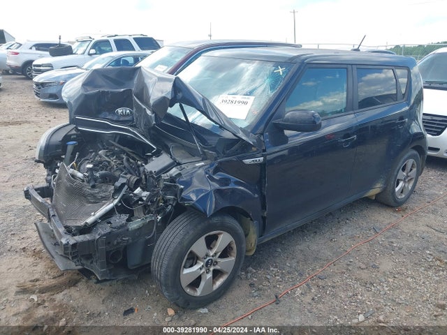 KIA Soul 2018 KNDJN2A22J7903339 Image 2