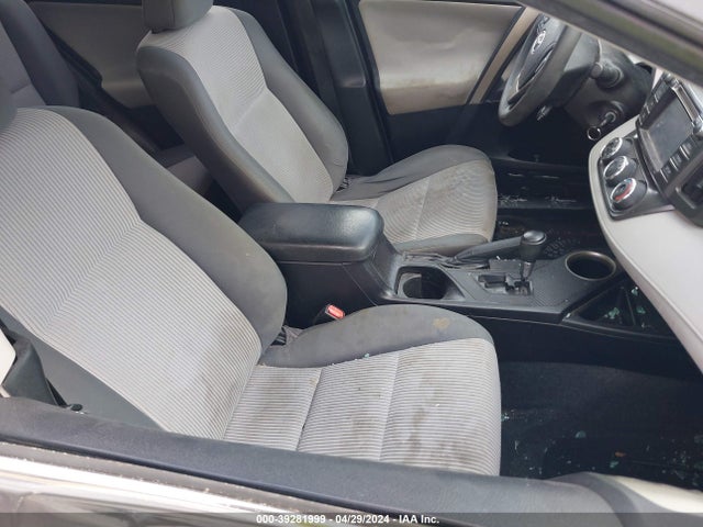 Toyota RAV4 LE 2015 2T3ZFREV6FW191975 Image 5