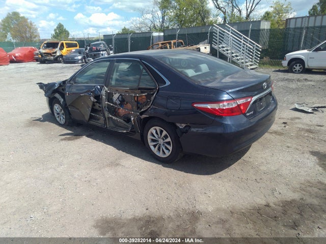Toyota CAMRY LE 2017 4T1BF1FK4HU812892 Image 3