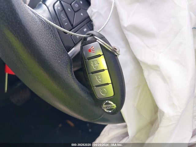 Nissan ROGUE SV 2017 KNMAT2MT0HP596337 Image 11