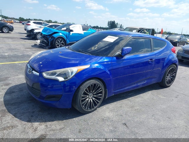 Hyundai Veloster Base W/black 2014 KMHTC6AD8EU185418 Image 2