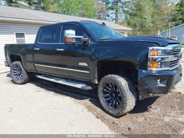 Chevrolet Silverado 2500hd High Country 2018 1GC1KXEY6JF184025 main image