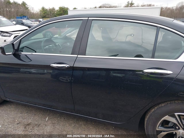 Honda ACCORD LX 2017 1HGCR2F37HA243618 Image 14