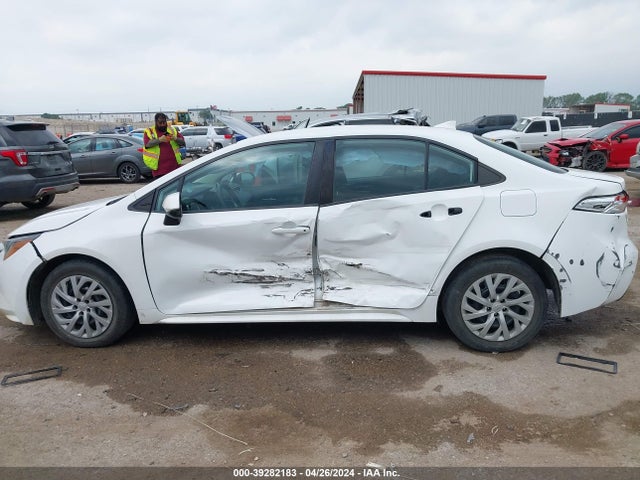 Toyota COROLLA LE 2020 5YFEPRAE8LP006347 Image 14