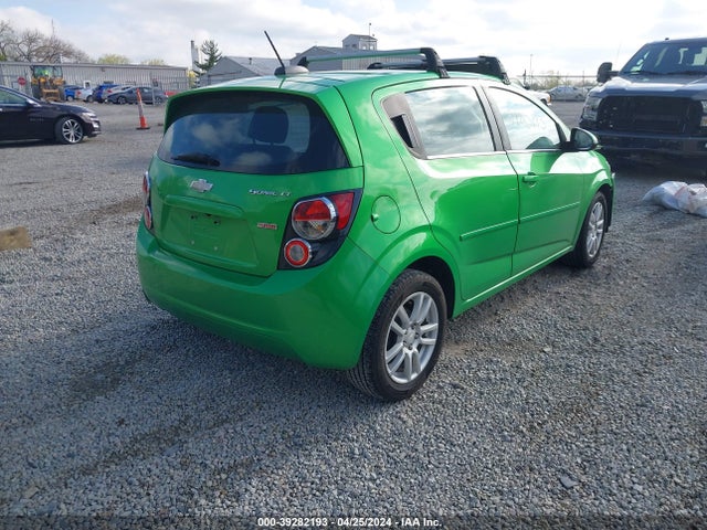 Chevrolet Sonic Lt Auto 2016 1G1JC6SBXG4115911 Image 4