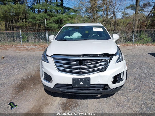 1GYKNDRS0JZ240808 Cadillac XT5 LUXURY