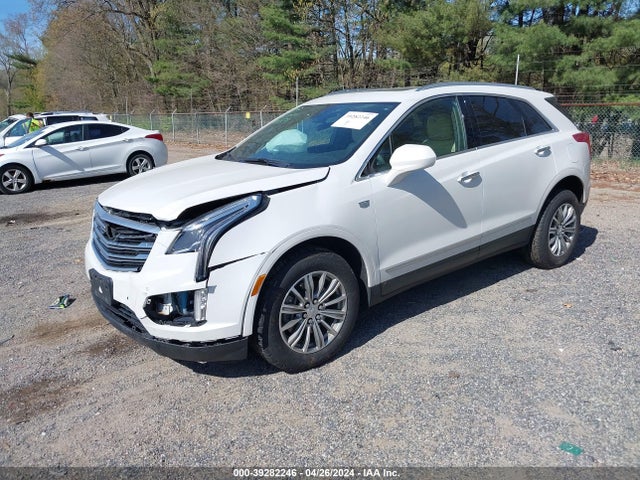 1GYKNDRS0JZ240808 Cadillac XT5 LUXURY