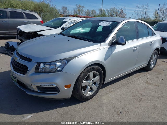 Chevrolet Cruze 1lt Auto 2015 1G1PC5SB0F7259758 Image 2