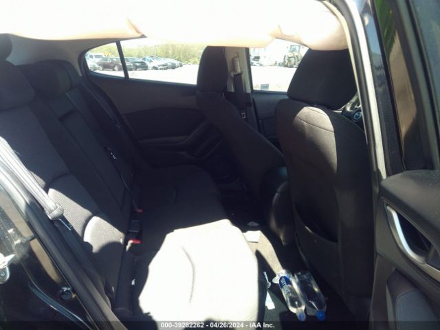 3MZBM1L76FM190093 Mazda Mazda3 I Touring