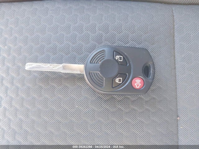 Ford ESCAPE SE 2018 1FMCU9GD5JUD40359 Image 11