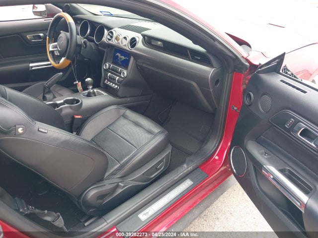 Ford Mustang Ecoboost Premium Fastback 2020 1FA6P8TD6L5130056 Image 5