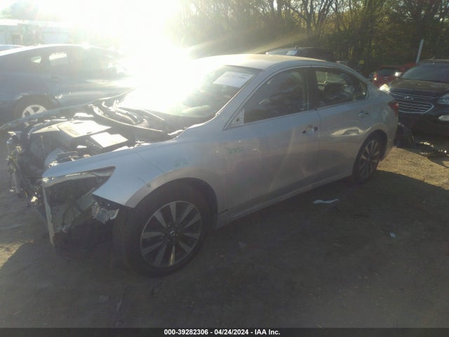 Nissan Altima 2.5 Sv 2017 1N4AL3AP6HC257253 Image 2