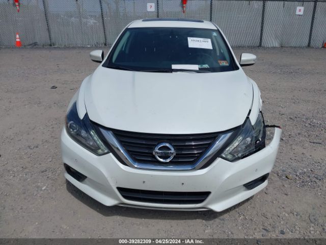 1N4BL3AP3HC203185 Nissan Altima 3.5 Sl