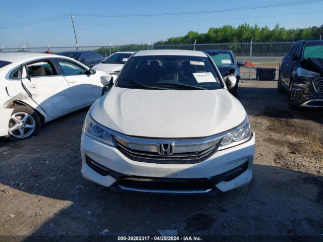 1HGCR2F16HA135165 Honda Accord Sport Se