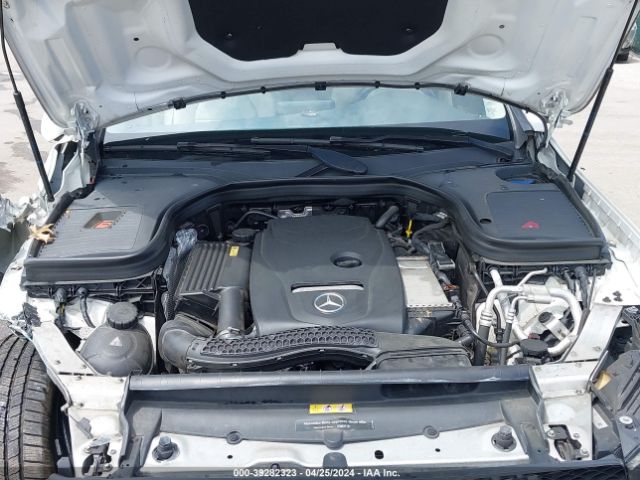 WDC0G4KB0HF140425 Mercedes-Benz Glc 300 4matic