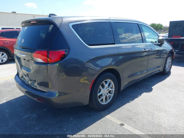 2C4RC1CG7NR226627 Chrysler Voyager Lx