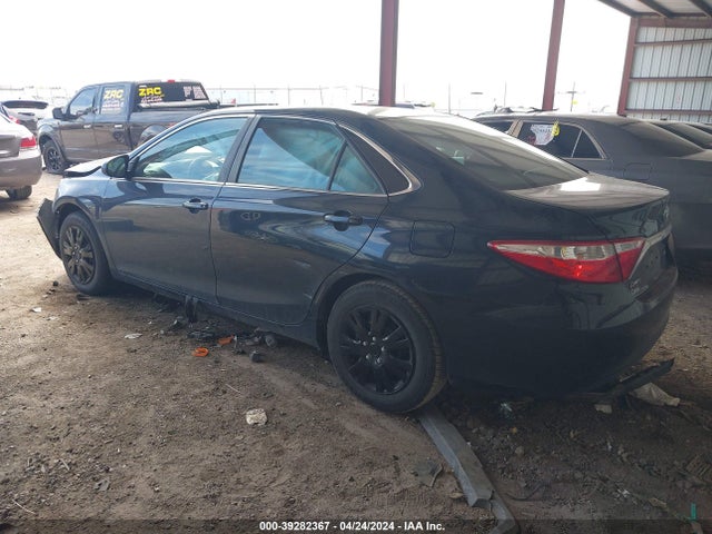 Toyota CAMRY LE 2015 4T4BF1FK9FR494299 Image 3