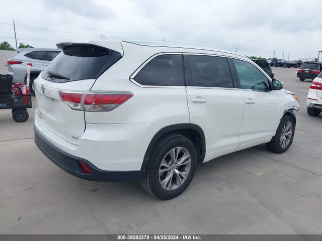 Toyota Highlander Xle V6 2015 5TDKKRFH5FS091261 Image 4