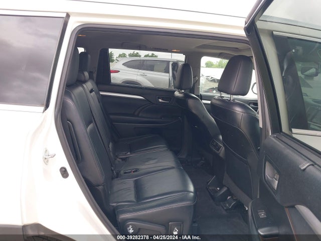 Toyota Highlander Xle V6 2015 5TDKKRFH5FS091261 Image 8