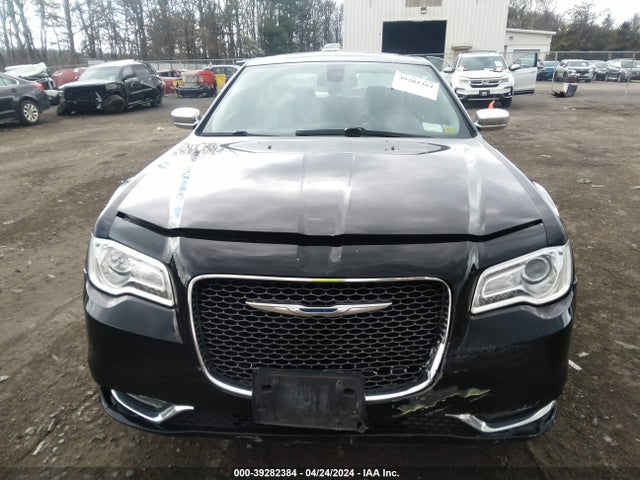 Chrysler 300c Awd 2015 2C3CCAKG8FH876358 Image 12