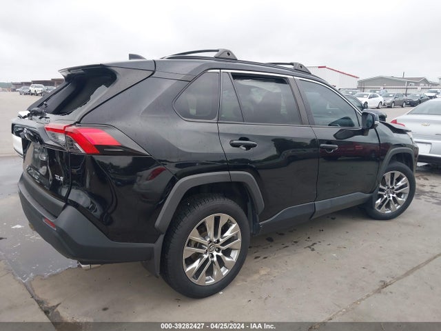 Toyota Rav4 Xle Premium 2019 2T3C1RFV9KC019115 Image 4