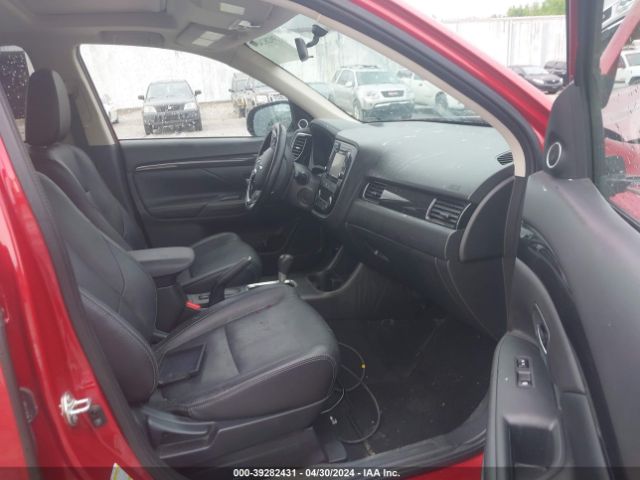 JA4AD3A35GZ049648 Mitsubishi Outlander Sel