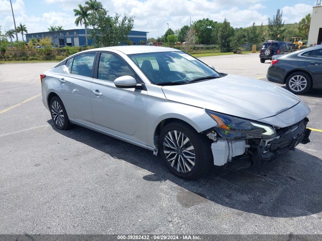 Nissan Altima Sv Fwd 2023 1N4BL4DV2PN335230 главное изображение