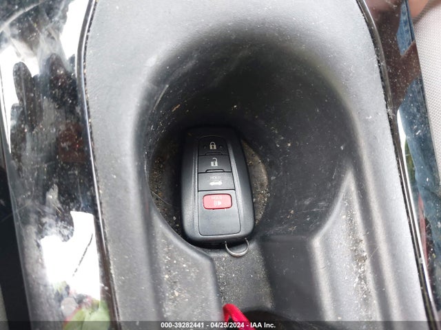Toyota Corolla Hybrid Le 2021 JTDEAMDEXMJ023107 Image 11
