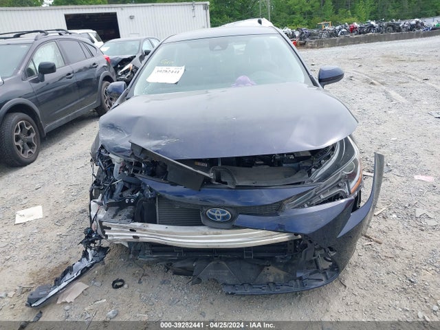 Toyota Corolla Hybrid Le 2021 JTDEAMDEXMJ023107 Image 12