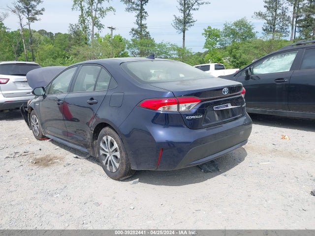Toyota Corolla Hybrid Le 2021 JTDEAMDEXMJ023107 Image 3