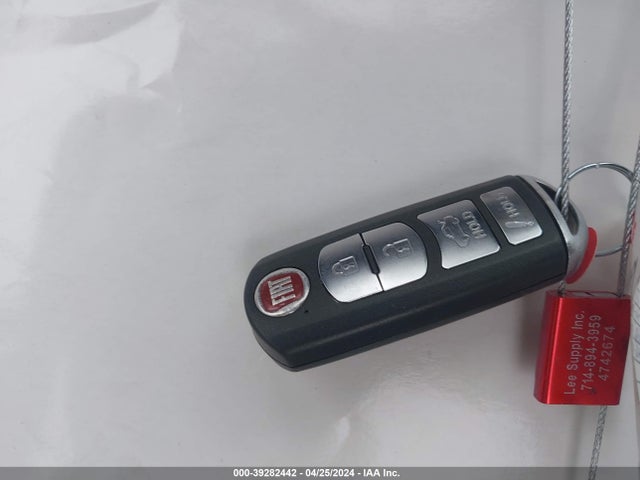 2018 FIAT 124 SPIDER JC1NFAEK3J0133936 Photo 10