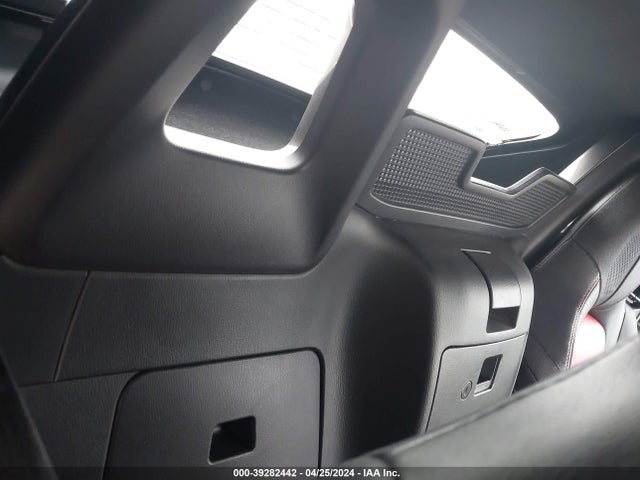 2018 FIAT 124 SPIDER JC1NFAEK3J0133936 Photo 7