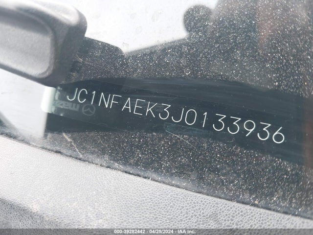 2018 FIAT 124 SPIDER JC1NFAEK3J0133936 Photo 8