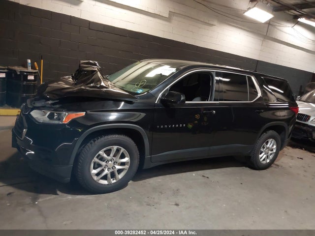 Chevrolet Traverse Ls 2018 1GNERFKW7JJ267333 Image 14