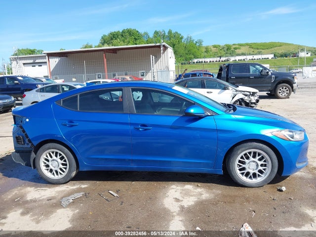 Hyundai ELANTRA SE 2017 5NPD74LF9HH101881 Image 14