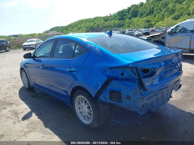 Hyundai ELANTRA SE 2017 5NPD74LF9HH101881 Image 3