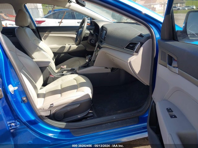 Hyundai ELANTRA SE 2017 5NPD74LF9HH101881 Image 5