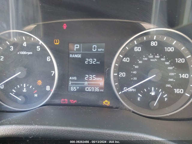 Hyundai ELANTRA SE 2017 5NPD74LF9HH101881 Image 7
