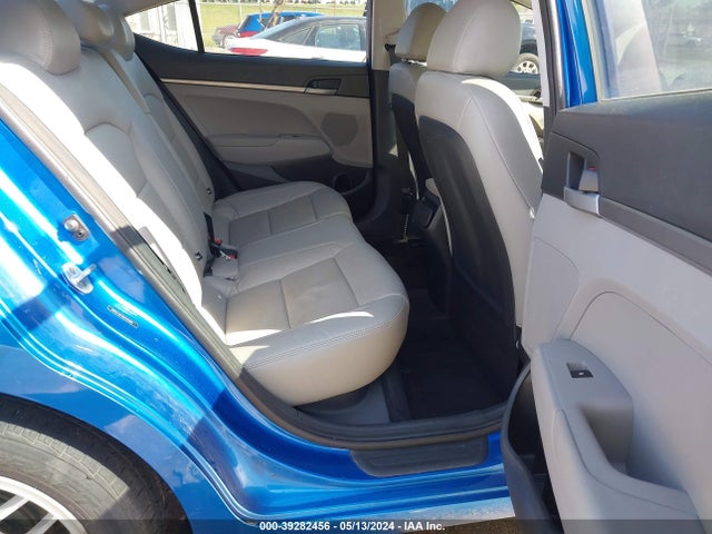 Hyundai ELANTRA SE 2017 5NPD74LF9HH101881 Image 8