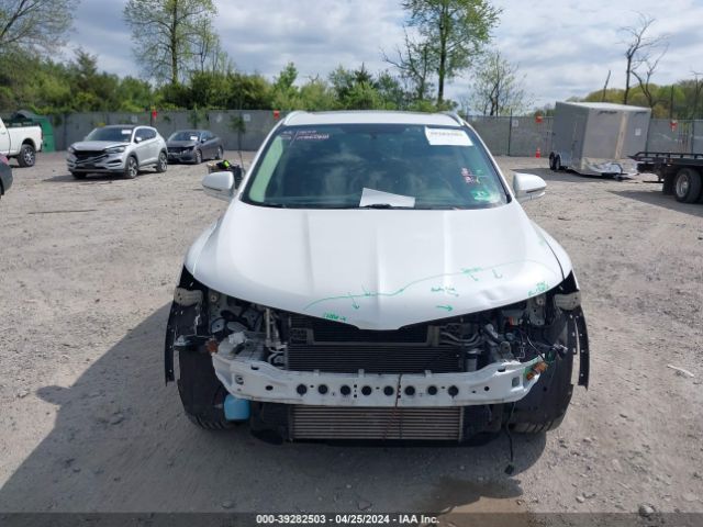 5LMCJ3D90GUJ04343 Lincoln Mkc Reserve