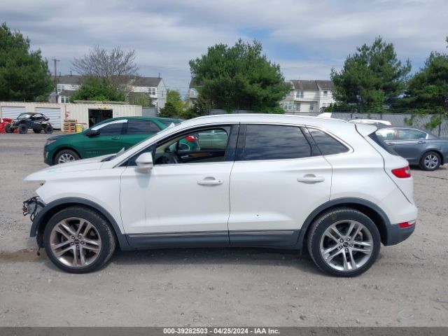 5LMCJ3D90GUJ04343 Lincoln Mkc Reserve