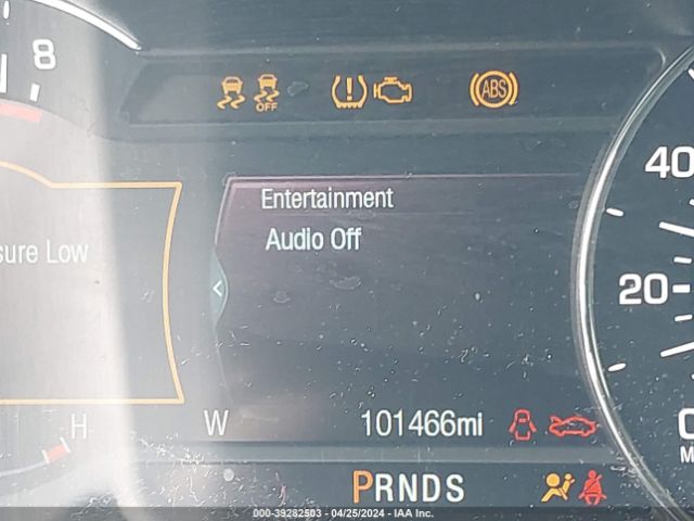 5LMCJ3D90GUJ04343 Lincoln Mkc Reserve