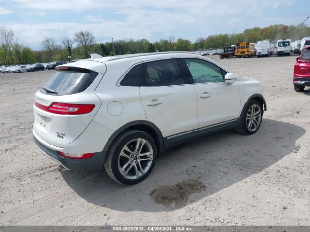 5LMCJ3D90GUJ04343 Lincoln Mkc Reserve