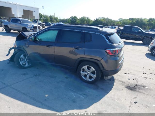 3C4NJCBB2LT102426 Jeep Compass Latitude Fwd
